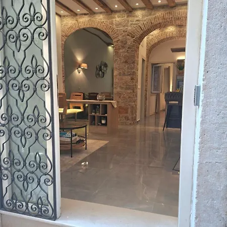 Dalti Center Apartmán