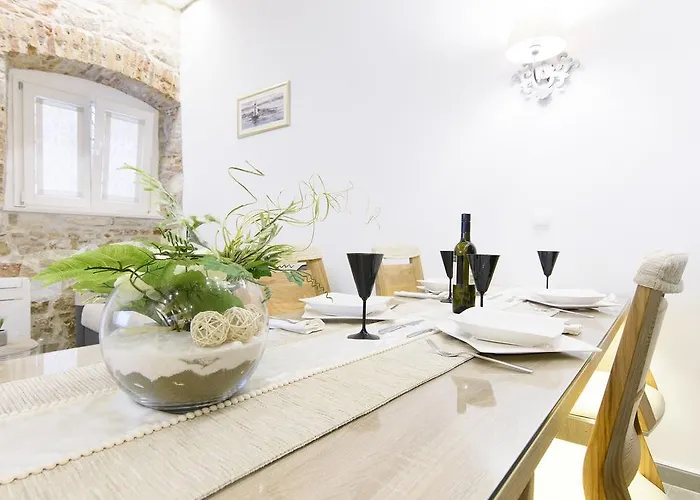 Dalti Center Apartment *